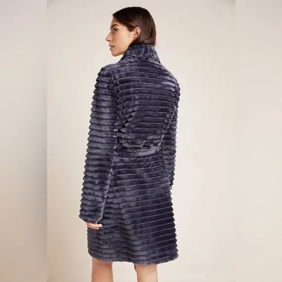 Anthropologise Mariposa Robe Oversized XS-S Plush Charcoal Grey Luxurious Lounge - Picture 3 of 11